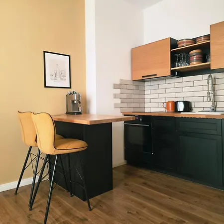 Cozy And Colorful In Center Plovdiv