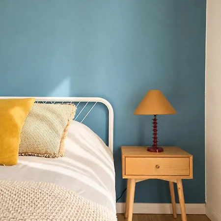 Cozy And Colorful In Center شقة